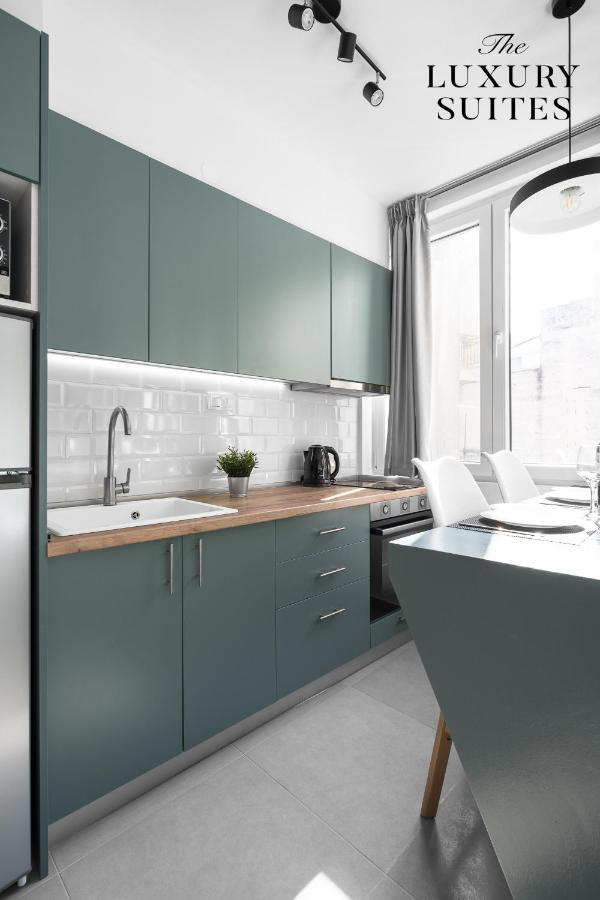 Bliss Apartments, The Luxury Suites テッサロニキ エクステリア 写真